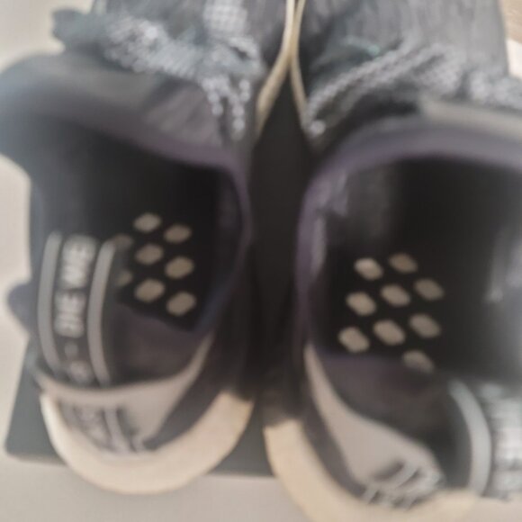 Adidas NMD XR1 PK Primeknit Utility Black Size 11 S77195 Men’s shoes Pre-Owned - Picture 5 of 6
